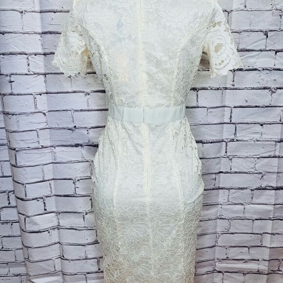 ALEXIA ADMOR IVORY LACE  DELORA DRESS Size 2 - Picture 9 of 15